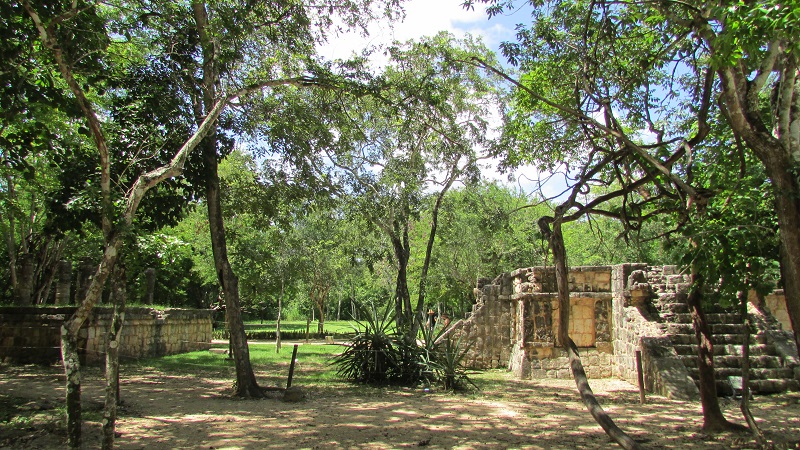 Chichen Itzá paseo